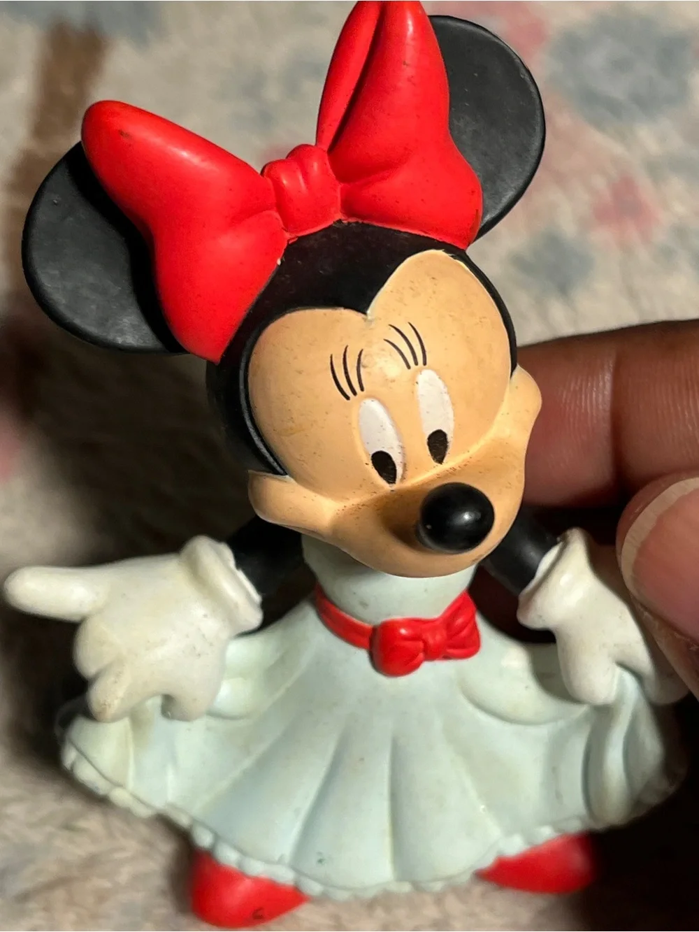 Vintage Disney Minnie Mouse PVC Figure White Dress Red Bow Applause China